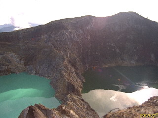 [Pic: 2 craters of Keli Mutu] 
